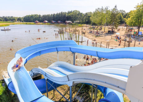 RCN-de-Flaasbloem-glijbaan-recreatiemeer