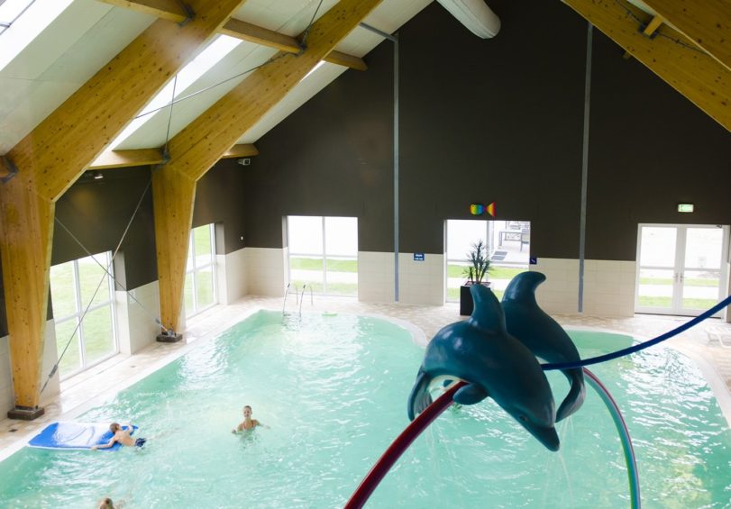 landal-nieuwvlietbad-zwembad