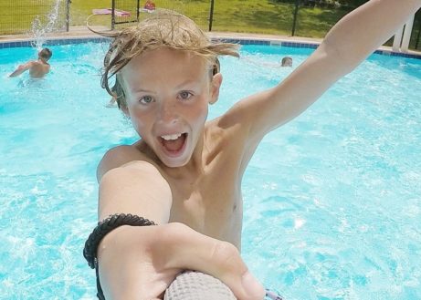 Welk Roompot park heeft het mooiste zwembad?