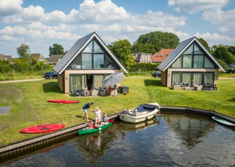 ANN-6CE: 6-persoons waterwoning