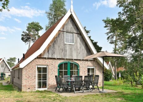 HBG-8C: 8-persoons bungalow