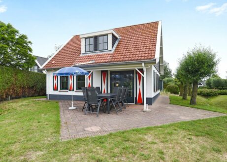 HDE-8E1: 8-persoons bungalow
